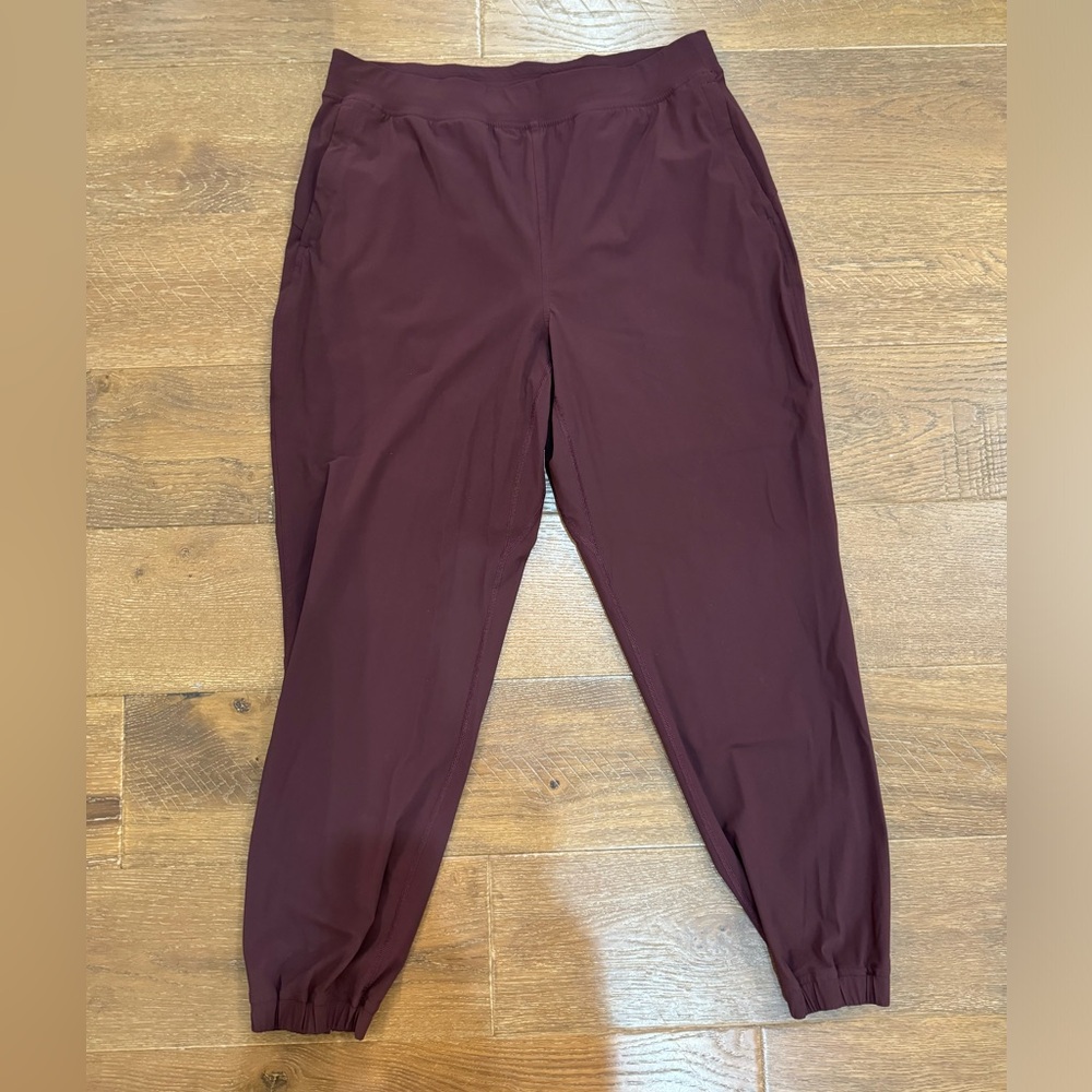 Lululemon Adapted State High-rise Jogger 12